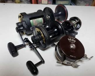 #2346 • 4 Reels and 1 Spool
