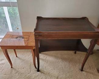 #14070 • 2 Wooden End Tables
