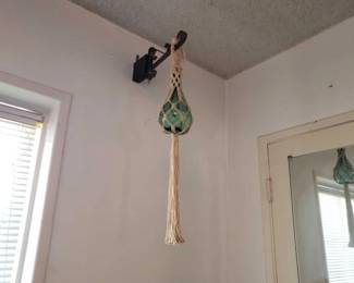 #8606 • Hanging Decor And Hanging Lamp
