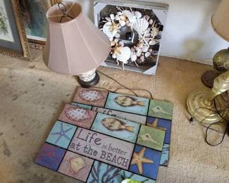 #2386 • Seashell Lamp, Wreath and Two Door Mats
