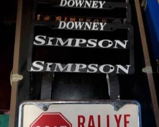 #8612 • 4 License Plate Frames
