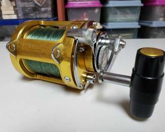 #2326 • Penn Reels 30SW International II
