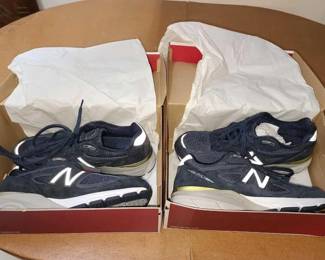 #10611 • 2 Pairs Of Mens Active New Balance Shoes
