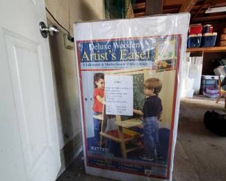 #2426 • New Battat Deluxe Wooden Artist's Easel

