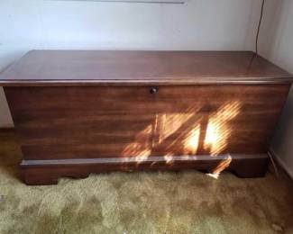 #13512 • Cedar Chest
