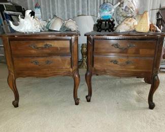 #10074 • 2 Wooden Nightstands
