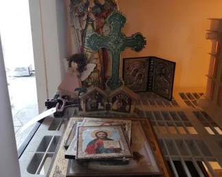 #2236 • Religious Decor
