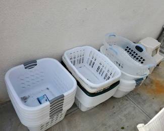 #11046 • 28 Laundry Baskets, 2 Step Stools
