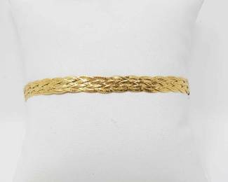 #687 • 14k Gold Bracelet, 3.9g
