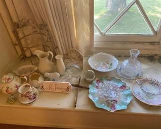 #12102 • Glass Wear, Dish Holder and Wooden Signs
