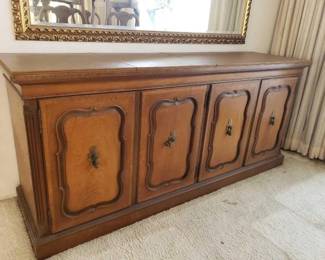 #2574 • Thomasville Buffet
