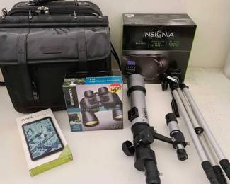 #10506 • Nook Tablet 7, Emerson Binoculars, Jascon Discovery Telescope, Toshiba Tecra Laptop and More
