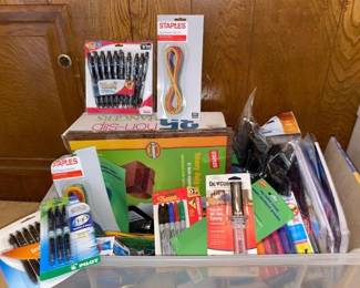 #9070 • New In Box Sharpies, Large Rubber Bands, Pens, Dividers and More
