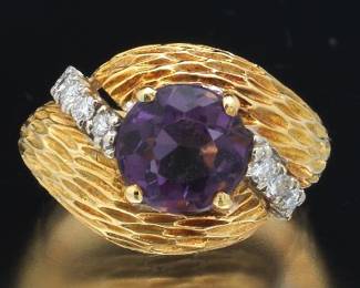 Ladies Gold, Diamond and Garnet Ring 