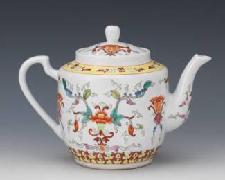 Chinese Porcelain Teapot