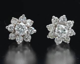 Ladies Gold and Diamond Pair of Floral Earrings 