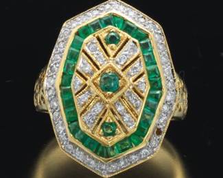 Ladies Emerald and Diamond Ring 
