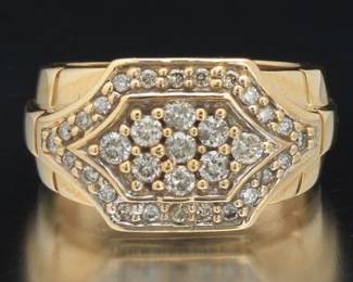 Gentlemans Gold and Diamond Ring 