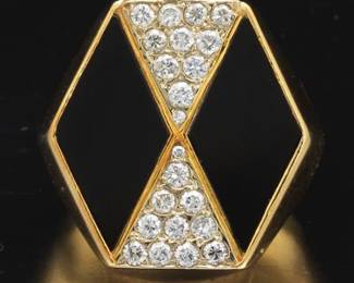 Gentlemans Vintage Gold, Diamond, and Onyx Ring 