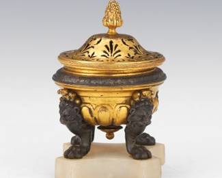 French Empire DOre Bronze on Agate Base Pastille with Glass Insert Incense Burner, 19th Century 