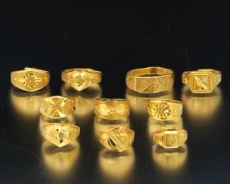 Collection of Ten High Carat Adjustable Rings 