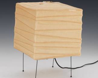 Isamu Noguchi Akari 3X Table Lamp