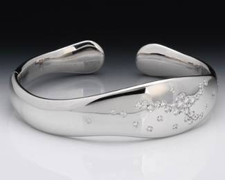 Kat Florence 18k White Gold and Diamond Cuff Bracelet 