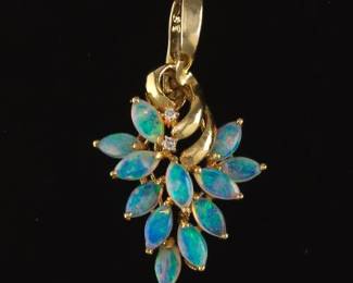 Ladies Gold and Opal Cluster Pendant 