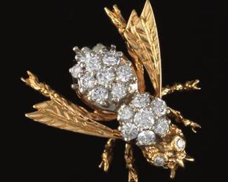 Ladies Gold and Diamond Bee Pin Brooch 