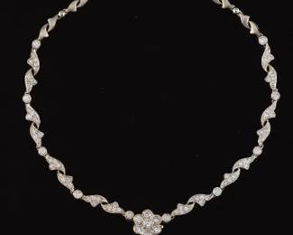 Ladies Gold and Diamond Flower Necklace 