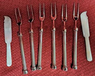 STARAWBERRY FORKS ;LOT