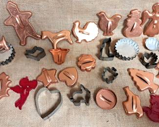 COOKIE CUTTERS LOT