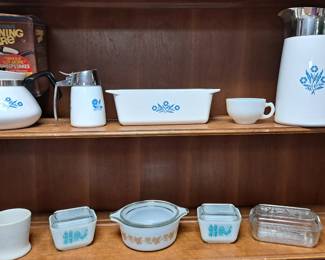 CORNING WARE & PYREX  LOT