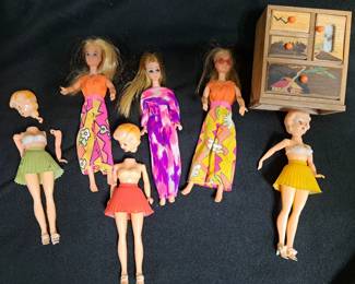 DOLLS LOT