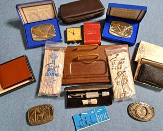 BELT BUCKLES PIPE HOLDER & CLEANER LOT