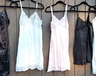SLIPS VINTAGE LADIES CLOTHING LOT