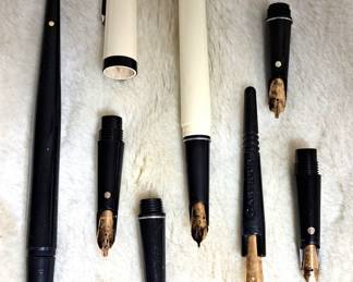 CALLIGRAPHY INK PENS LOT