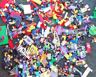 LEGOS LOT