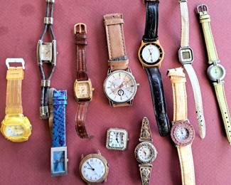 WATCH LOT