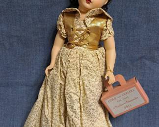 MADAME ALEXANDER DOLL SNOW WHITE 