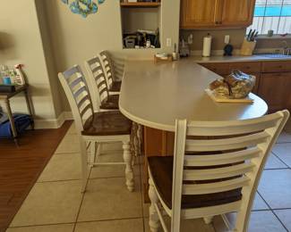 Haverty counter height stools 