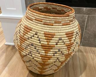 Woven vase