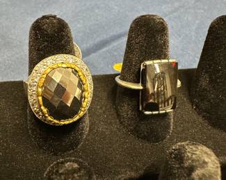 Costume ring, black onyx ring