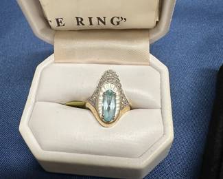 Alouette ring, with certificate and original box