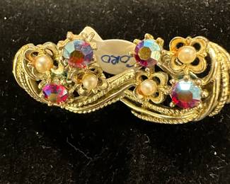 Cord costume jewelry 