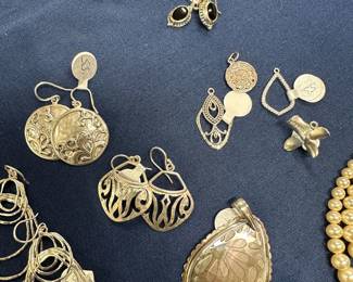 Silpada pendants and earrings 