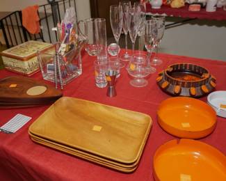 Vintage bar and wood items