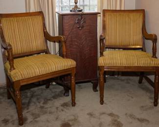 Pair of armchairs and quartersawn oak cabinet
