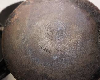 Cast iron skillets that include Wagner and Griswold