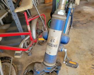 Vintage JC Higgins bike